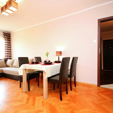 Rent A Flat - Dabrowszczakow St. *