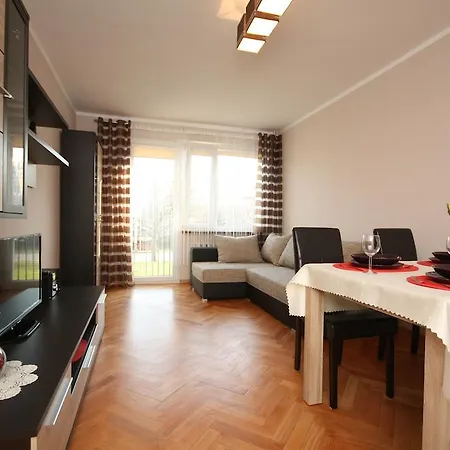 Rent A Flat - Dabrowszczakow St. Apartment *